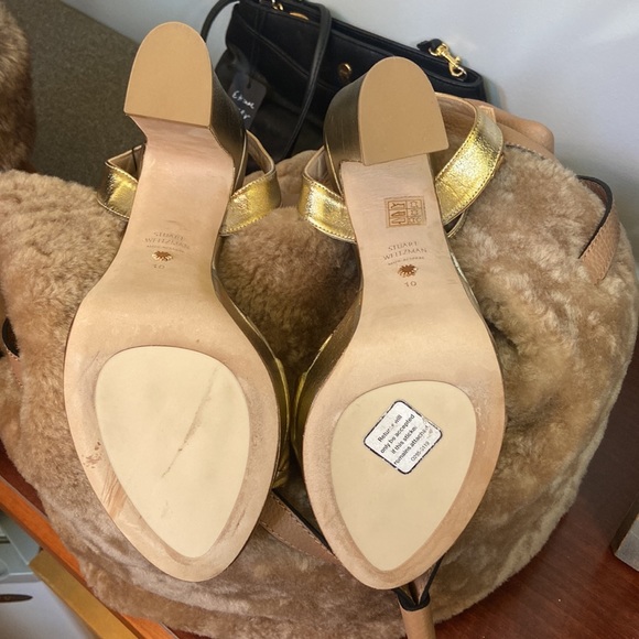 Stuart Weitzman Gold leather platform sandals sz 10 - Picture 7 of 16